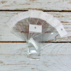 Bolsas de Polipropileno con Adhesivo y para Colgar  5x8 cm. x 100 unid.